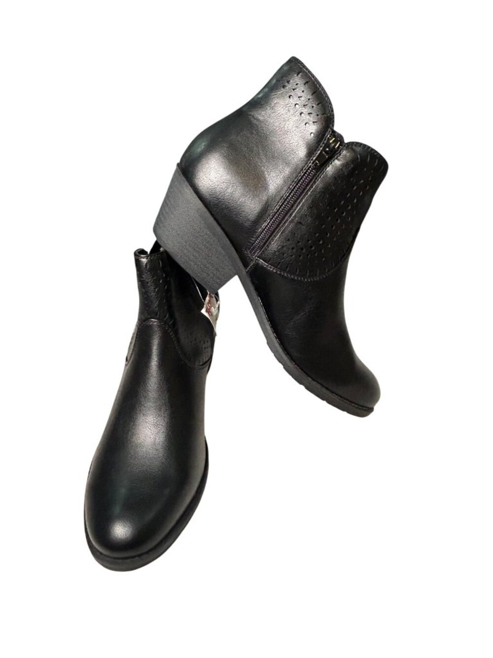 NEW Indigo Rd IRBENLIE Ankle Booties Sz 10 Black Side Zip Stretch Low Block Heel